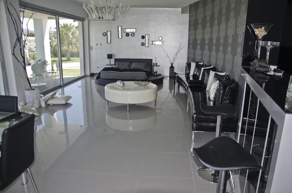 Reveli Estate Villa Калатас Екстериор снимка