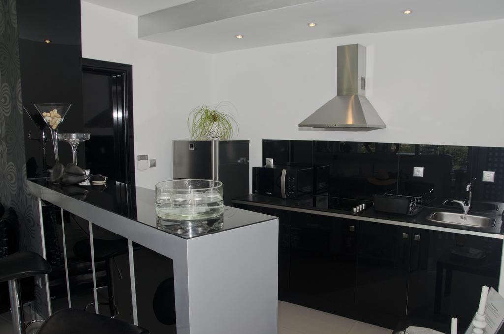 Reveli Estate Villa Калатас Екстериор снимка